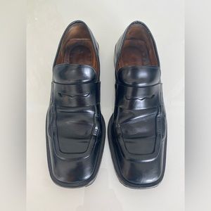 Gucci leather loafers